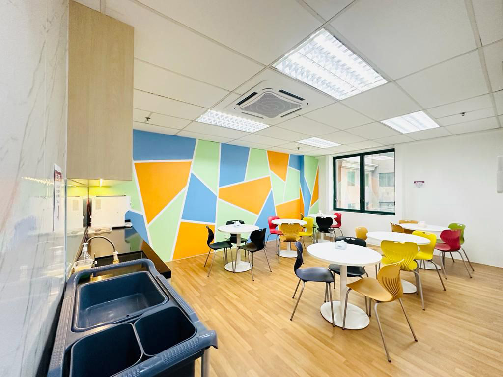 Break area at the I-WORLD training centre